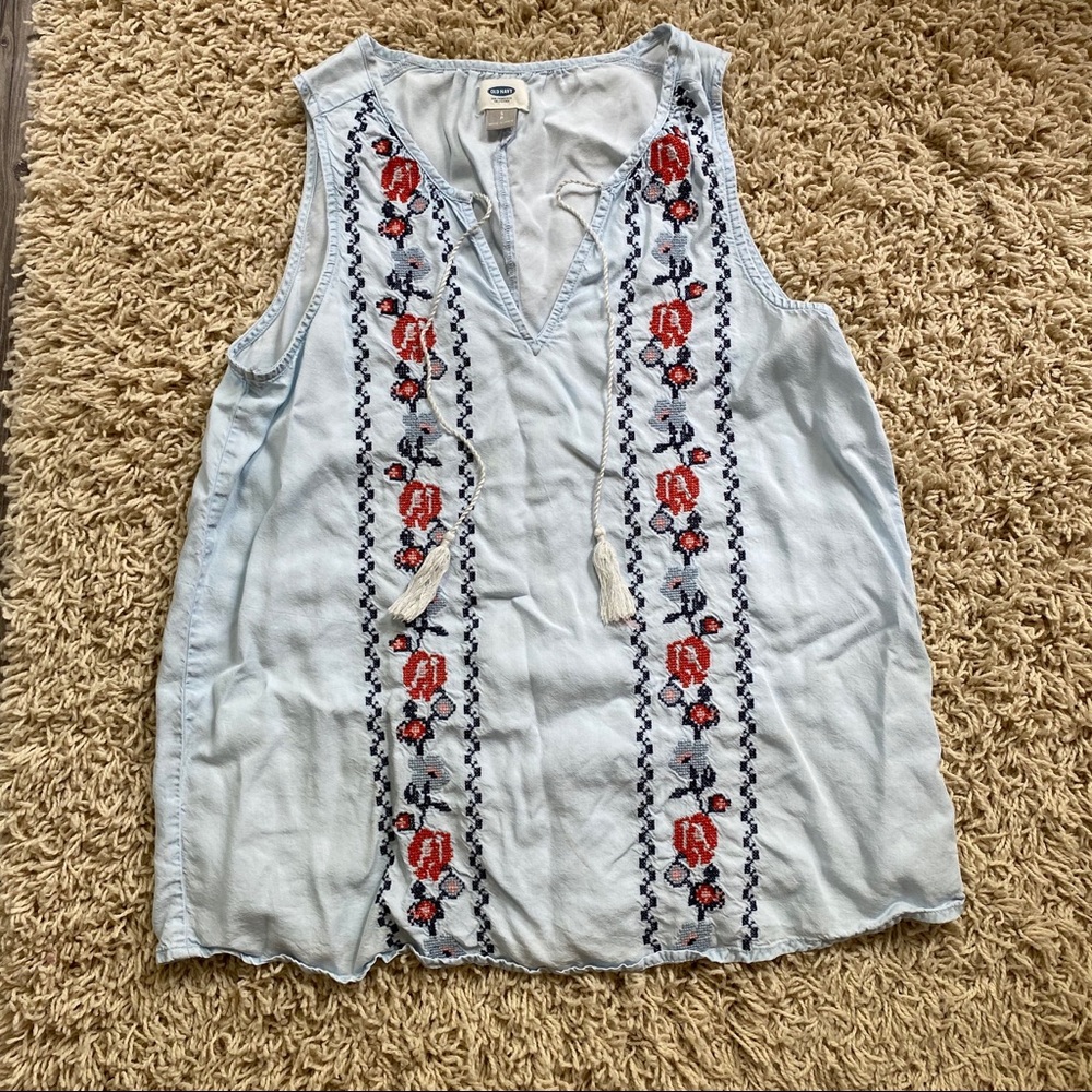 Old Navy Tank 🌺